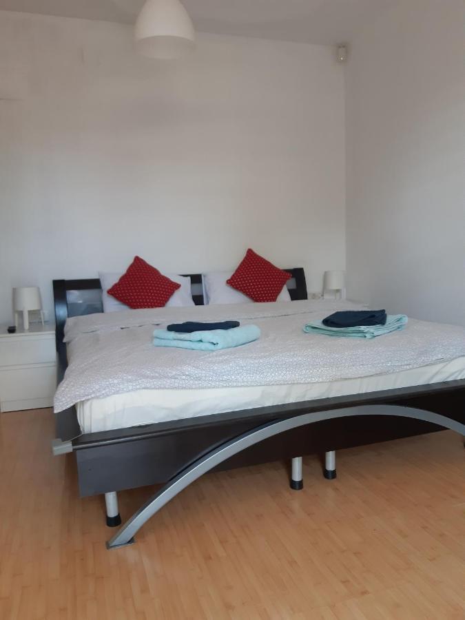 Anuta Hotel Breaza  Ngoại thất bức ảnh